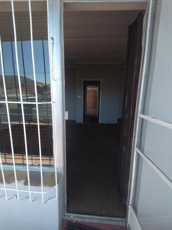 2 Bedroom Property for Sale in Glenlilly Western Cape